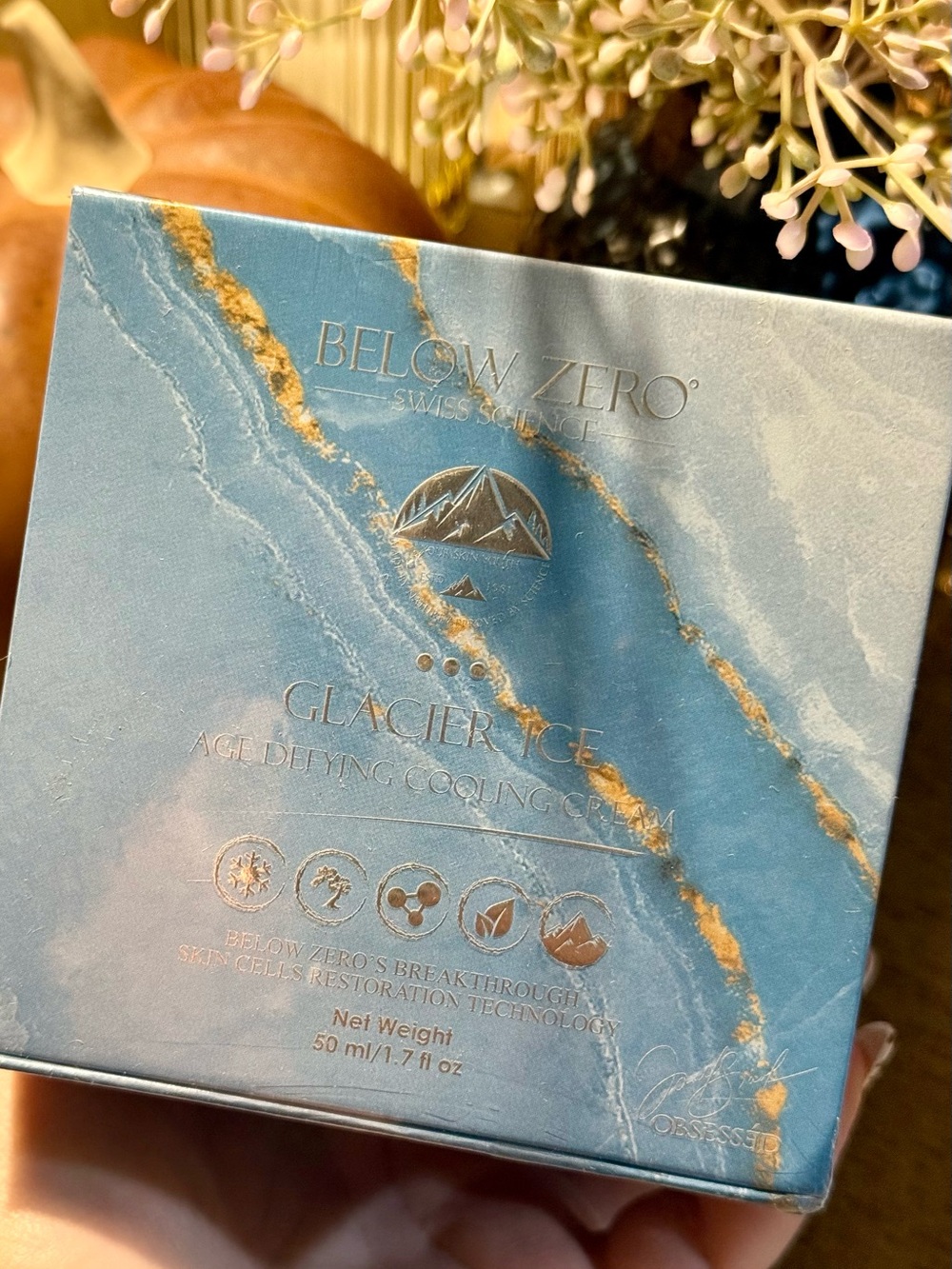 Glacier Ice Age-Defying Cooling Cream - Blue